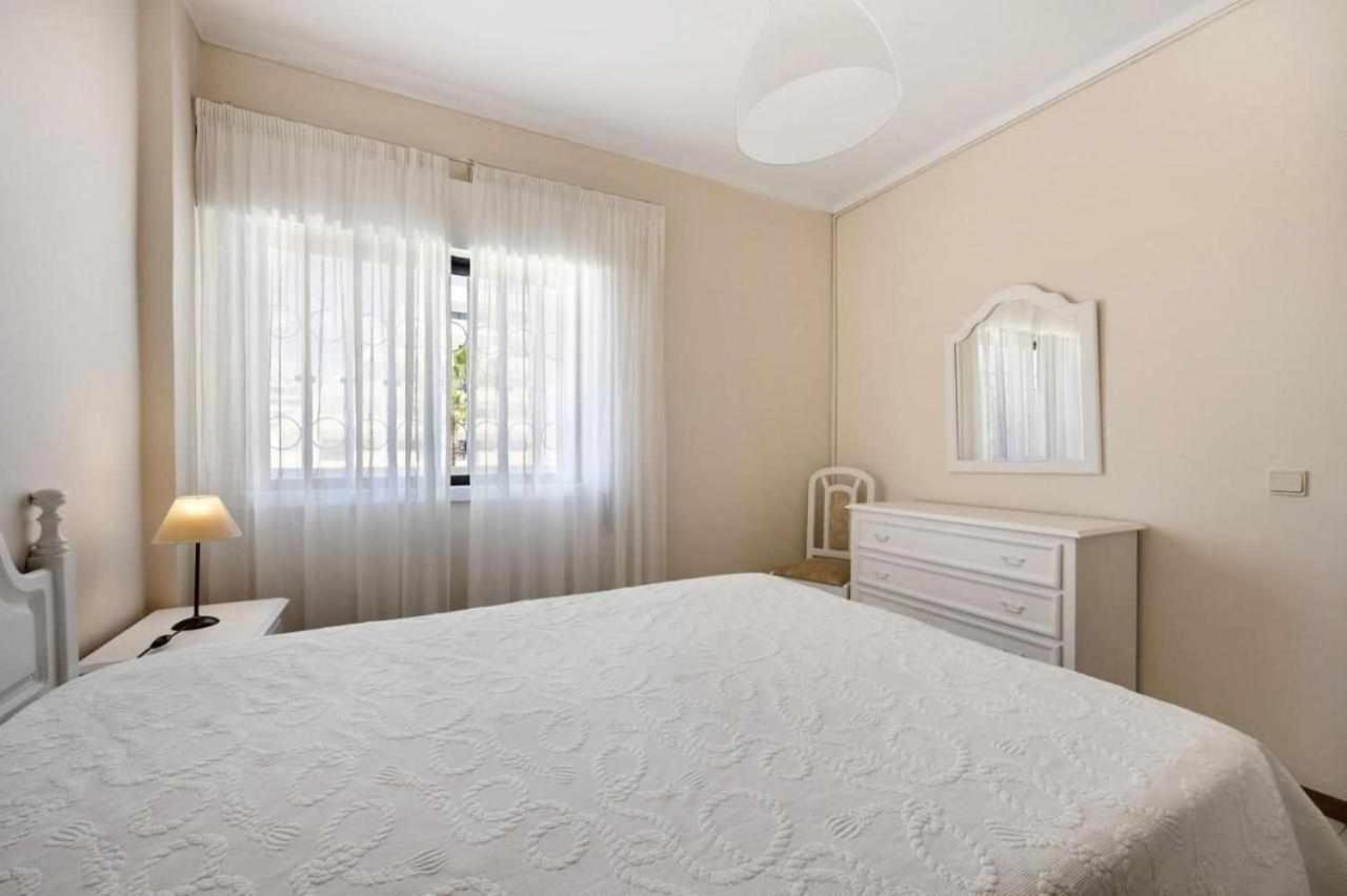 Apartamentos Torre Da Rocha Frente Ao Mar Portimao Bagian luar foto
