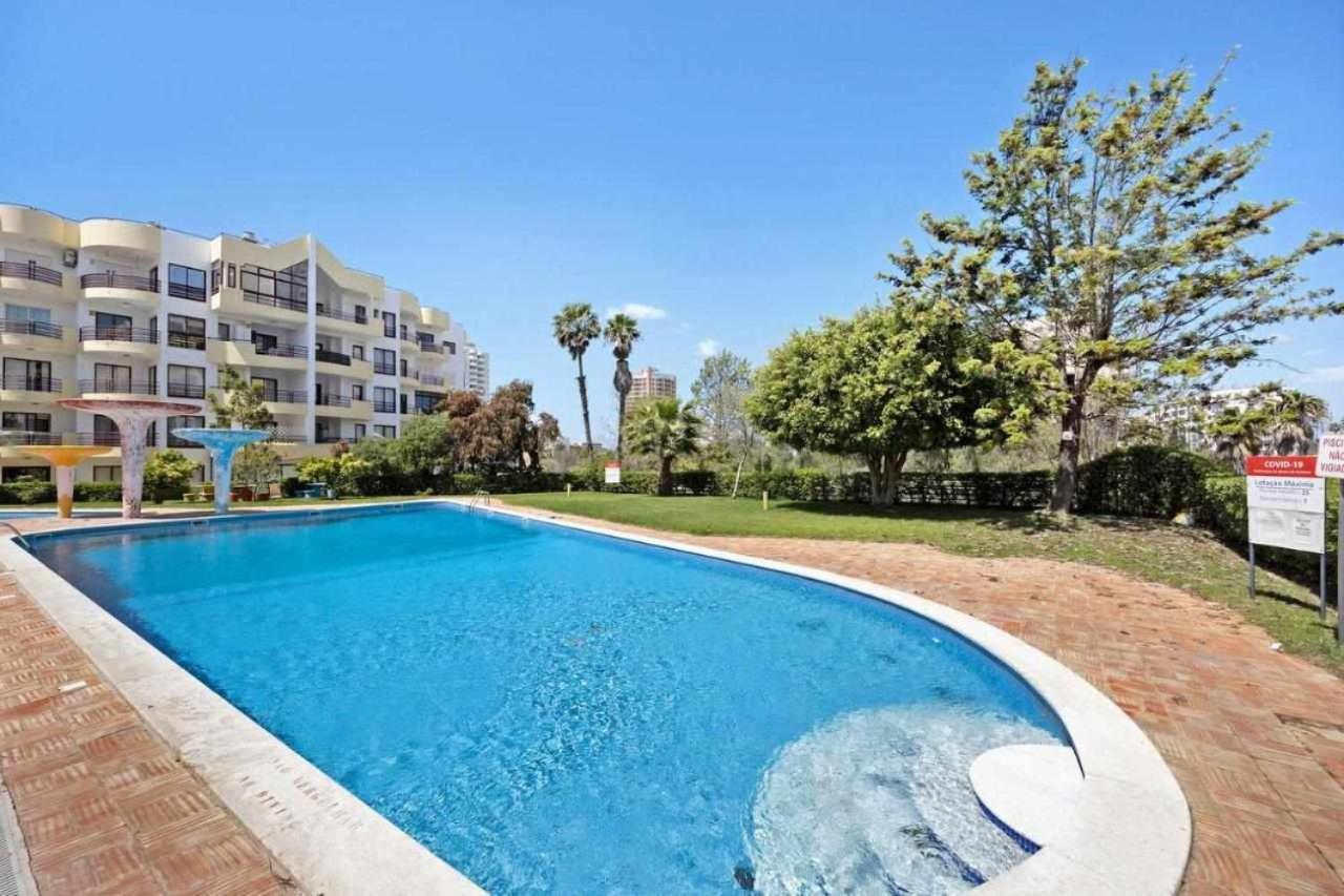 Apartamentos Torre Da Rocha Frente Ao Mar Portimao Bagian luar foto