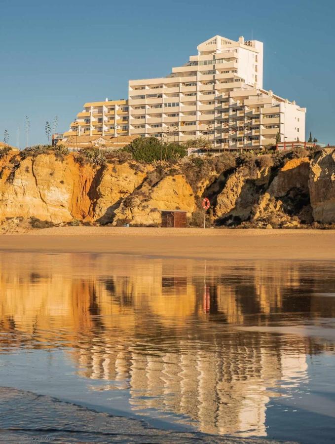 Apartamentos Torre Da Rocha Frente Ao Mar Portimao Bagian luar foto