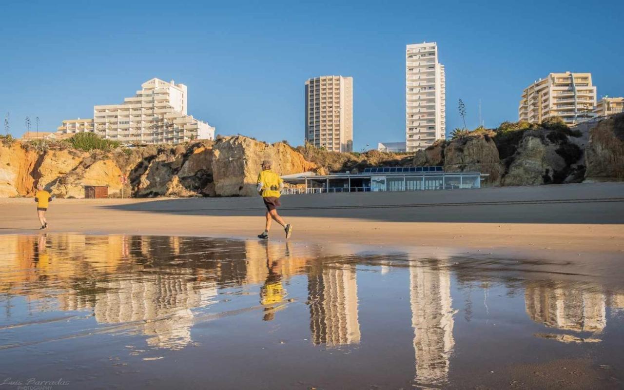 Apartamentos Torre Da Rocha Frente Ao Mar Portimao Bagian luar foto